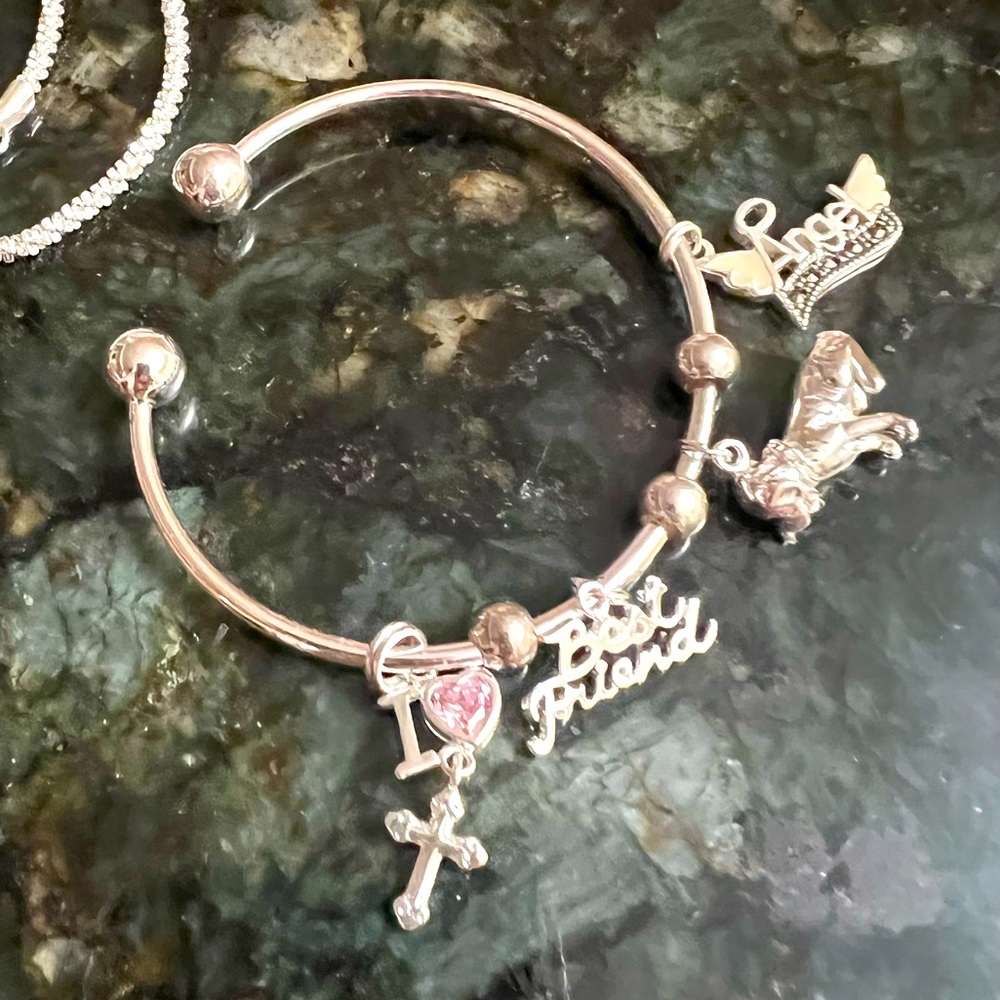 Silver charm bracelet and necklace - Picture 4 of 10